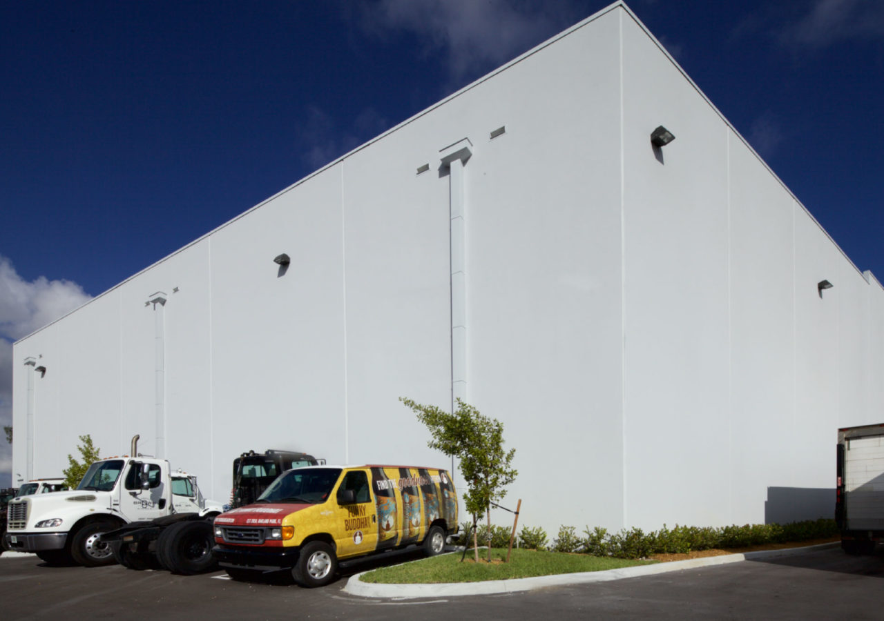 Exterior View of Brown Distributing Beverage Facility Built by ARCO Construction in Florida