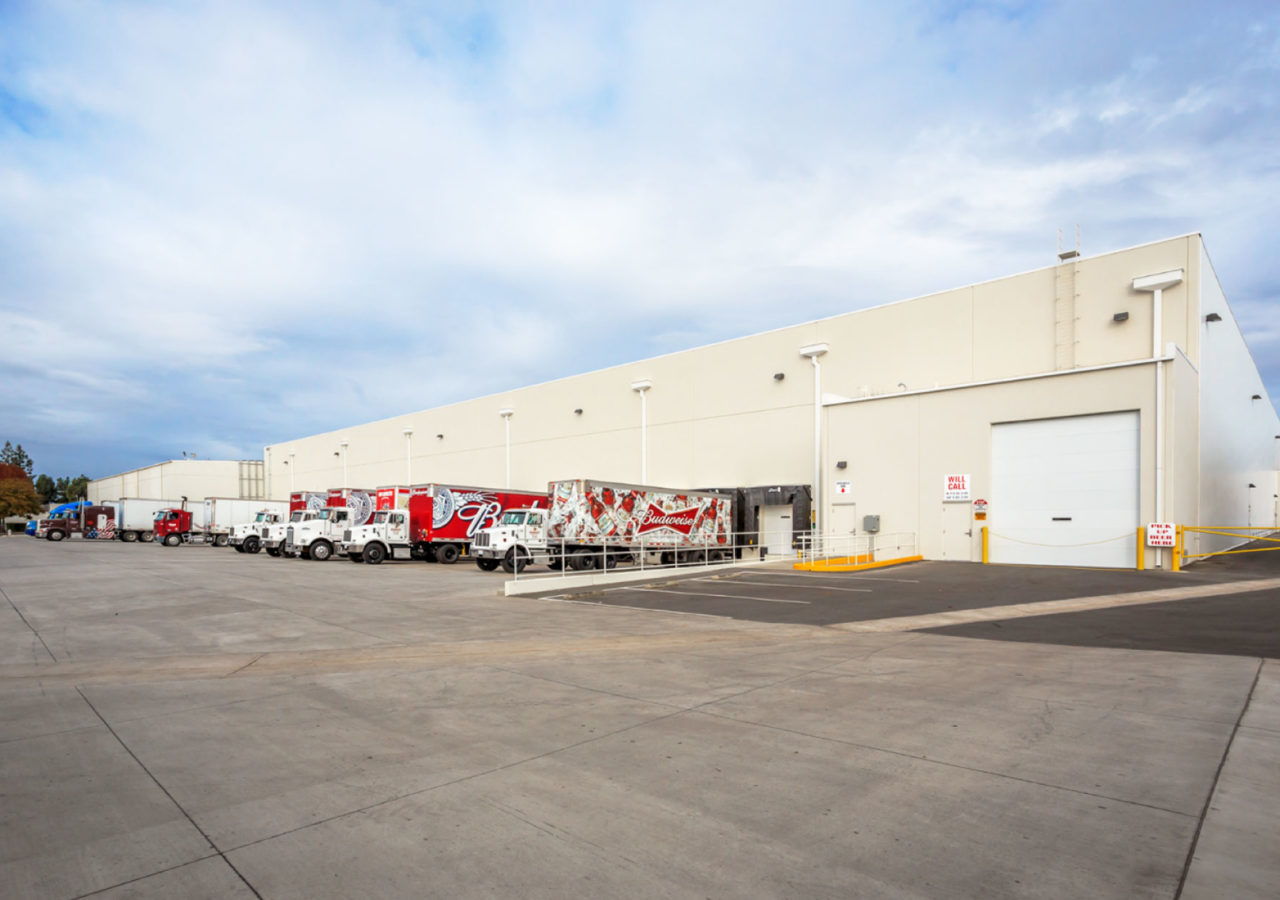 Dock Positions with Trucks at Donaghy Sales Beverage Distribution Center Built by ARCO Construction in Fresno