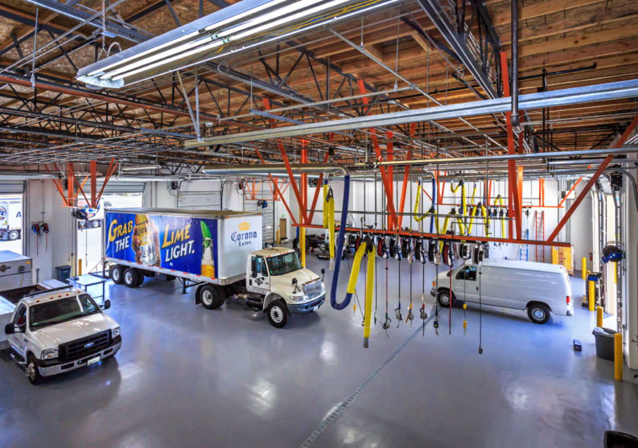 Maintenance Garage at Gate City Beverage Distribution Facility Built by ARCO