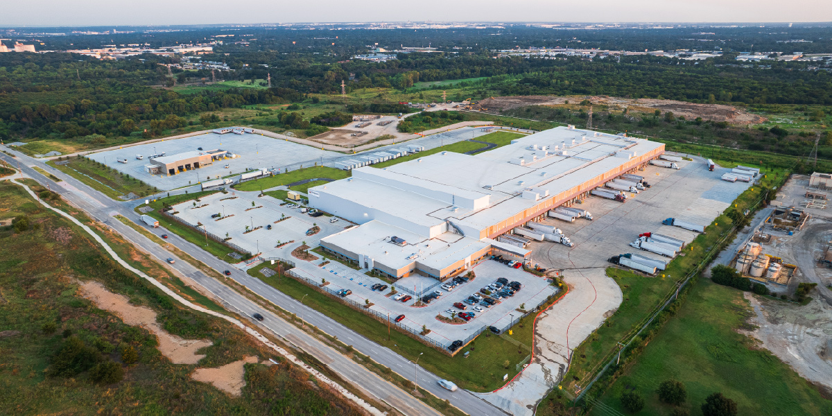 aerial image of a cold storage facility built by ARCO for PFG in Dallas
