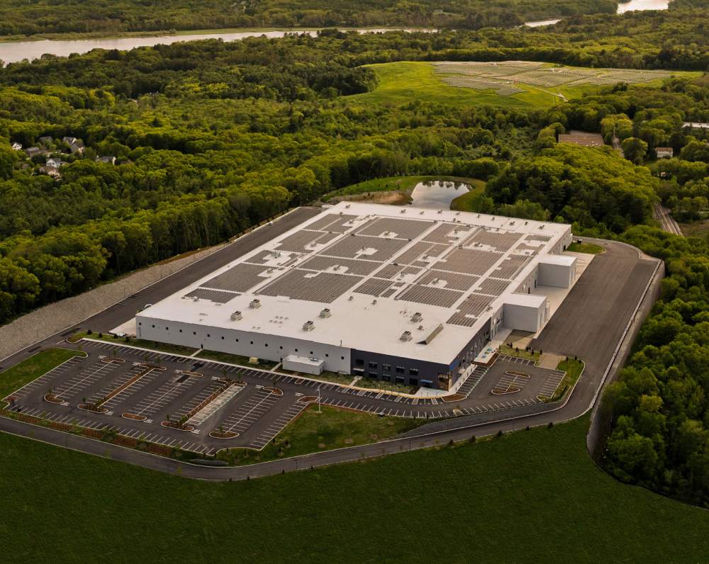 arco-national-construction-design-build-general-contractor-manufacturing-project-munters1 Aerial view of Munters Dehumidification Systems Manufacturing Facility in Amesbury, MA
