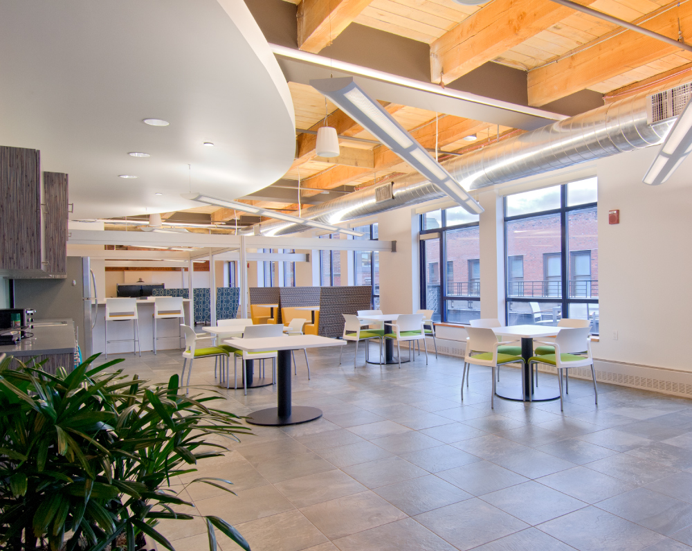 arco-catalina-marketing-boston-massachusetts-gallery-3 common space within the boston catalina marketing office building