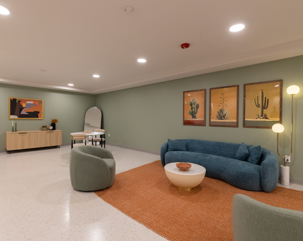 lounge area in the landmark 301 independent living facility in conroe texas