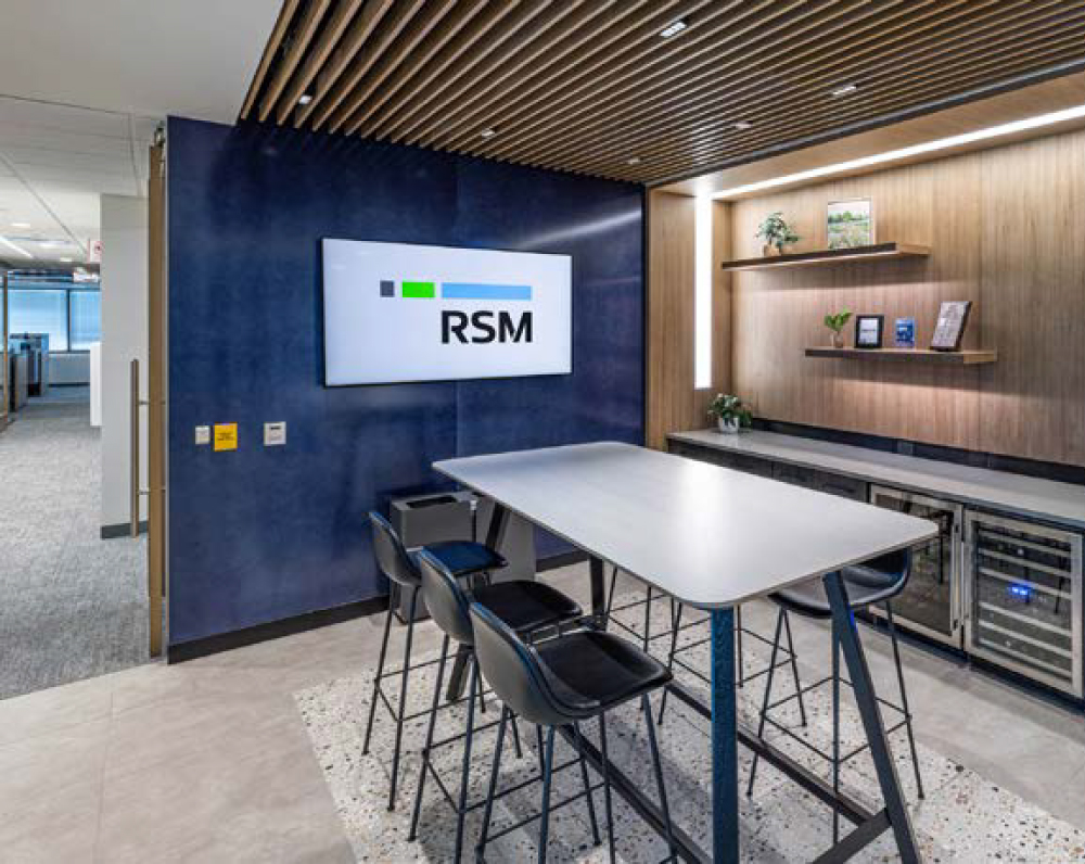common area in the RSM fort worth office building
