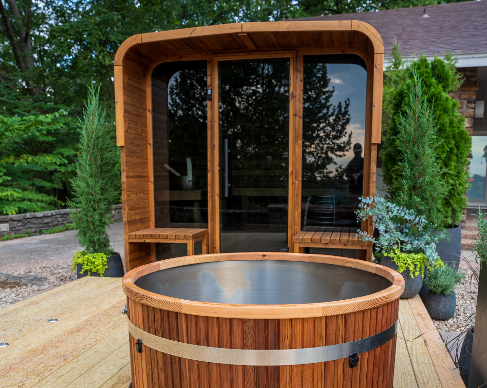 sauna and cold plunge amenities at campfire ranch little sugar camp in bella vista arkansas