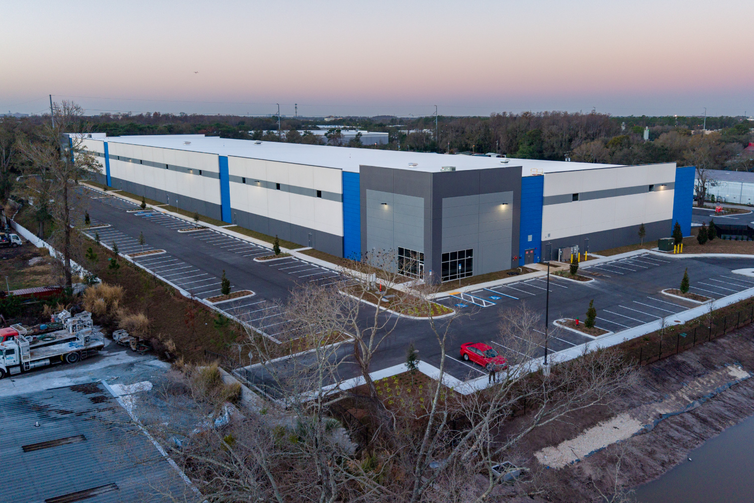 aerial image of the zippy shell distribution facility in tampa florida