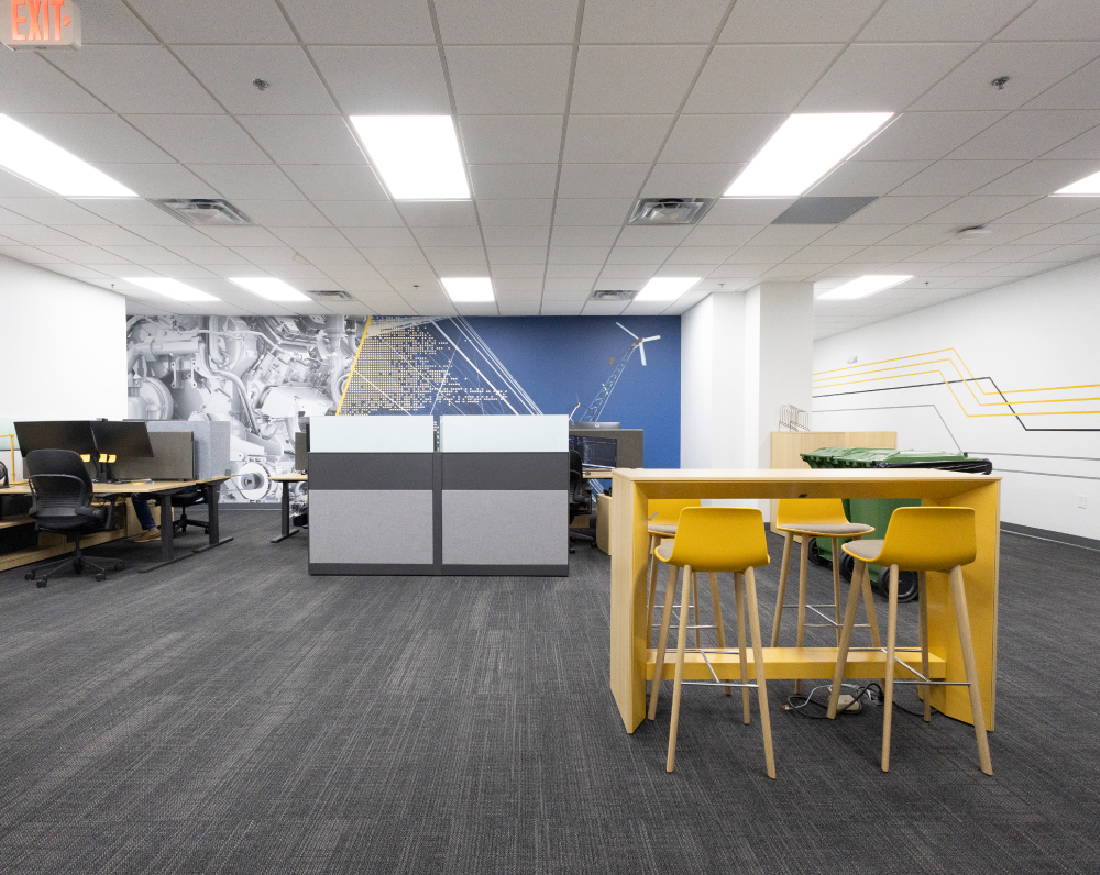 arco-national-construction-company-caterpillar-griffin-georgia-gallery-14 cubicle workspace of the renovated caterpillar office in griffin georgia