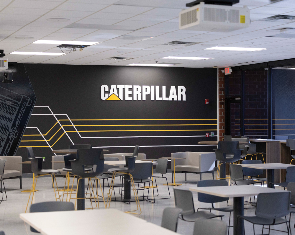 arco-national-construction-company-caterpillar-griffin-georgia-gallery-16 lunch room inside the renovated caterpillar office in griffin georgia