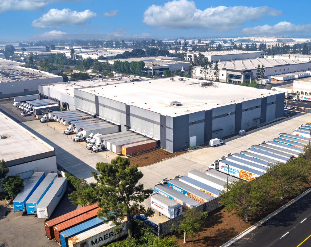 drone image of the domino's cold storage facility expansion in ontario california