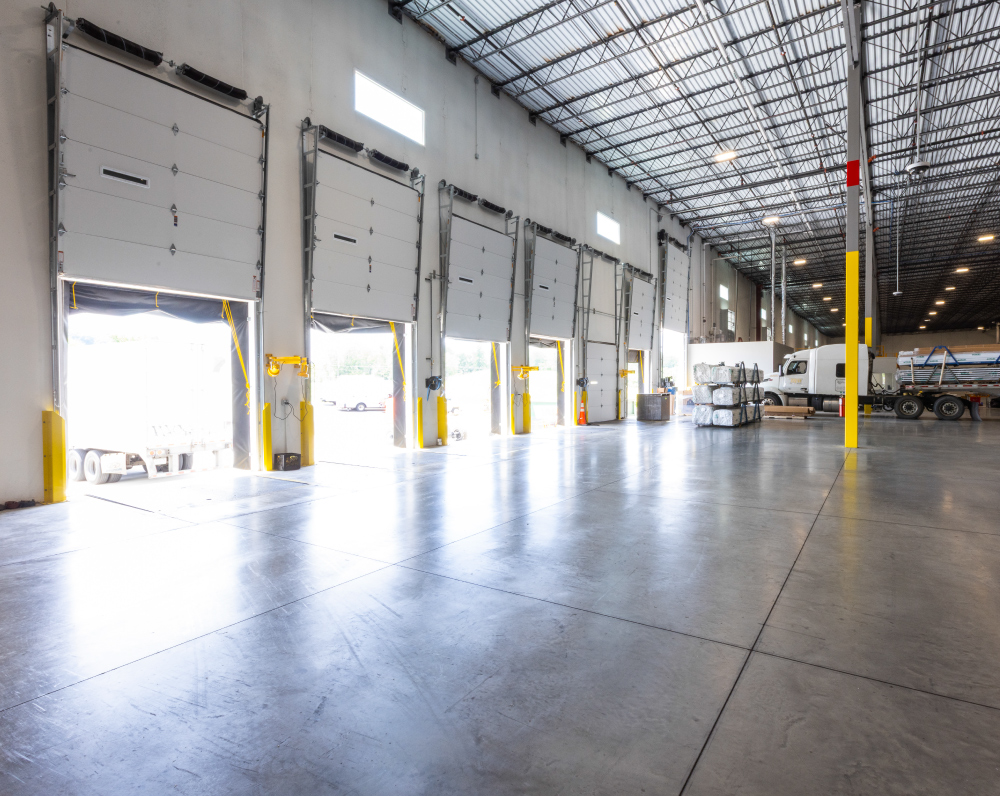 arco-national-construction-company-chelsea-building-products-ruffs-dale-pa-gallery-6 loading area interior image within the chelsea building products manufacturing and distribution facility in ruffs dale pennsylvania